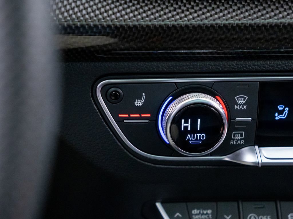 Used 2023 Audi SQ5 Premium Plus image 29