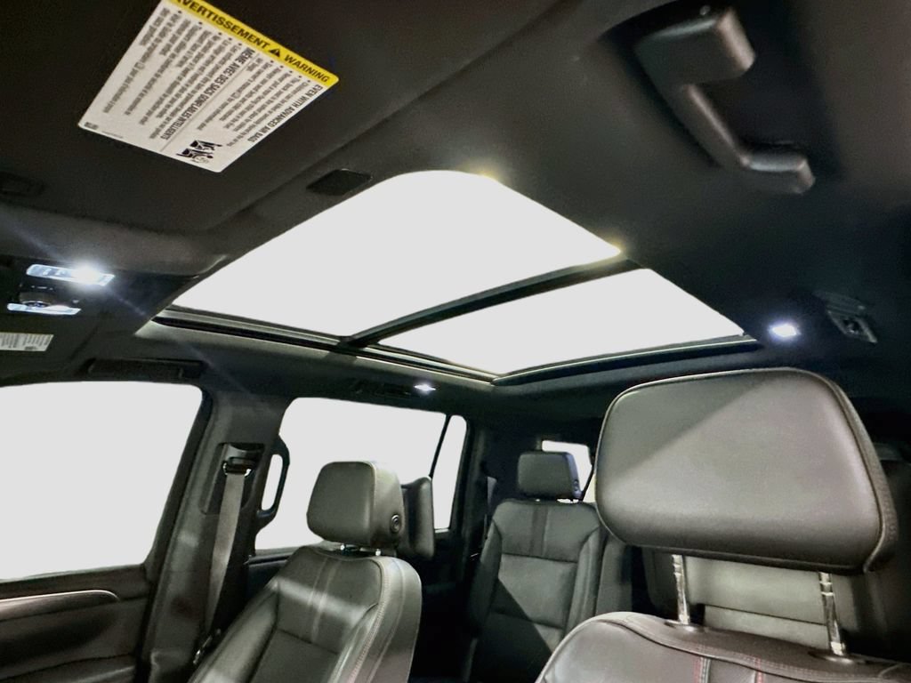 Used 2021 Chevrolet Suburban RST w/ Luxury Package AWD/4WD image 22
