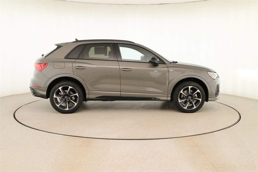 New 2025 Audi Q3 2.0T Premium Plus image 8