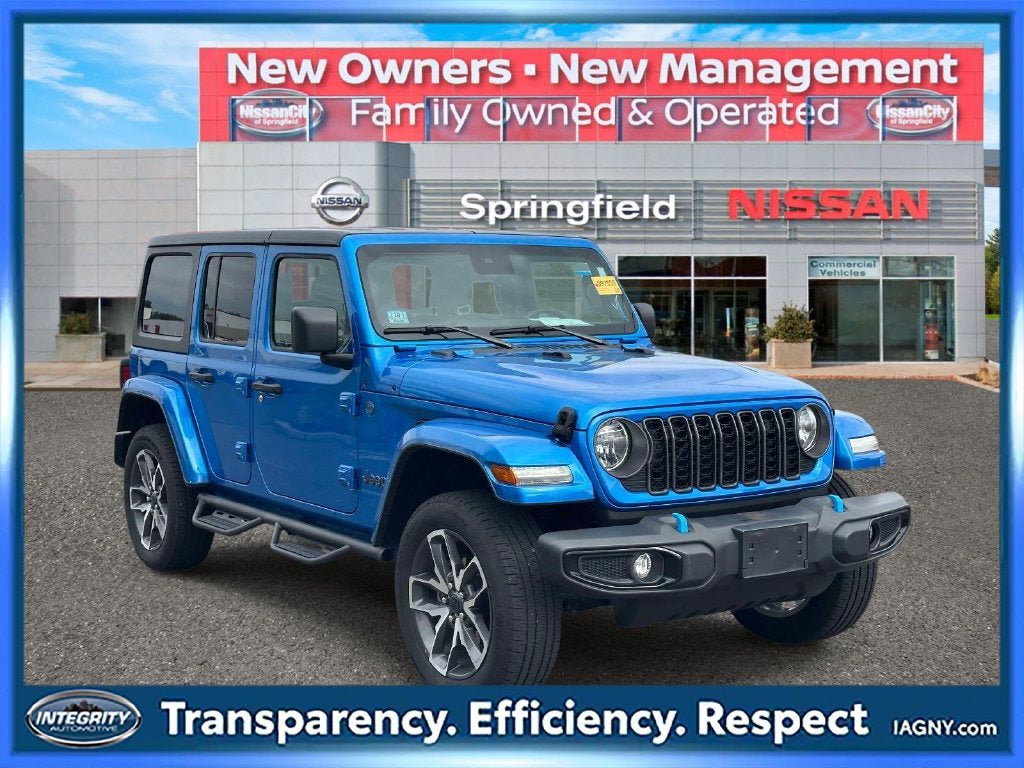 Used 2024 Jeep Wrangler Unlimited w/ Convenience Group