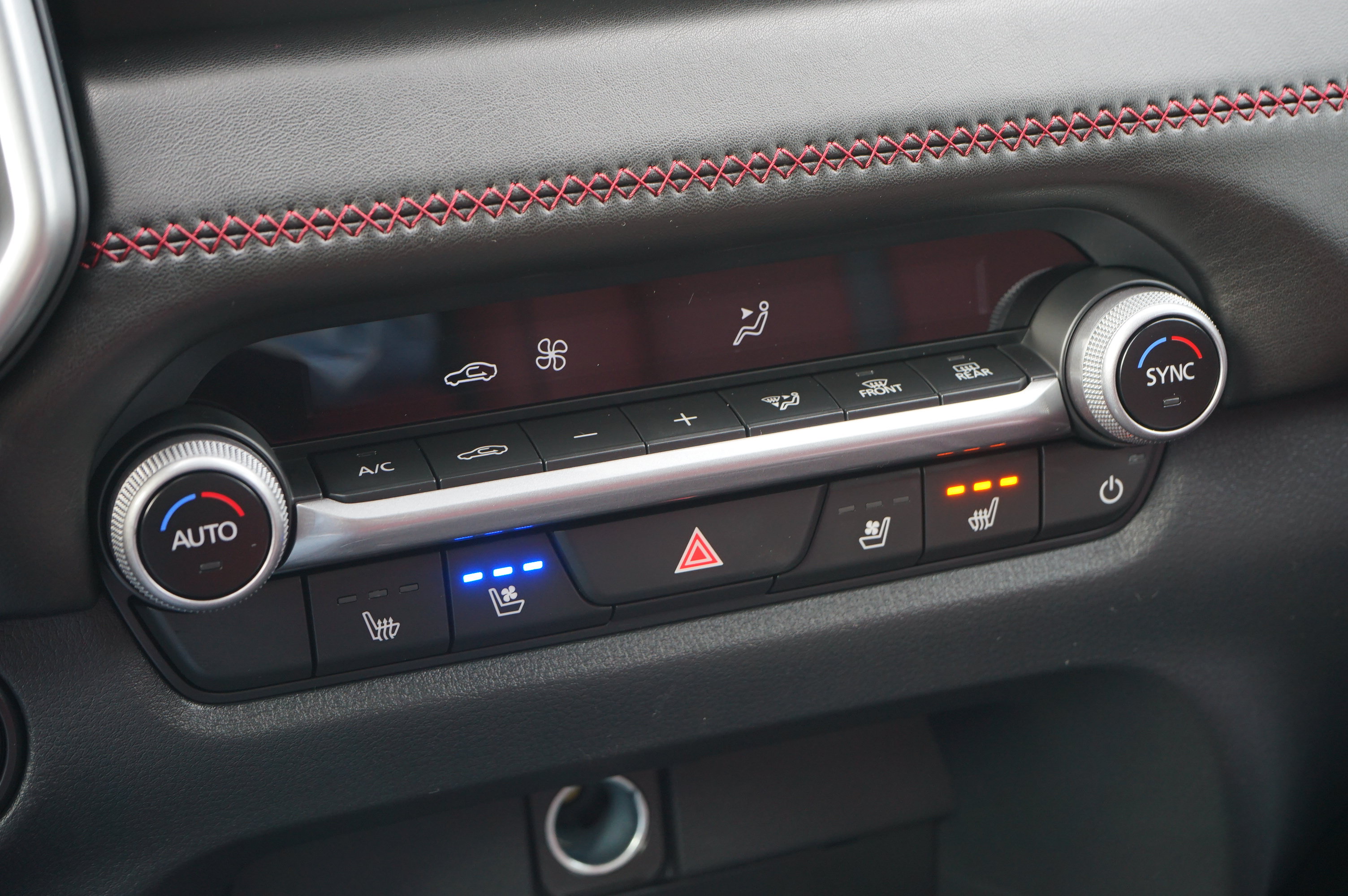 New 2026 MAZDA CX-50 AWD 2.5 Hybrid w/ Weather Package image 25