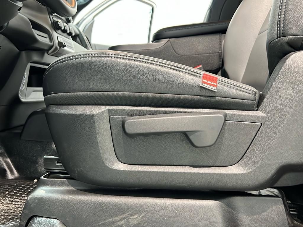 New 2024 RAM 3500 Tradesman image 38