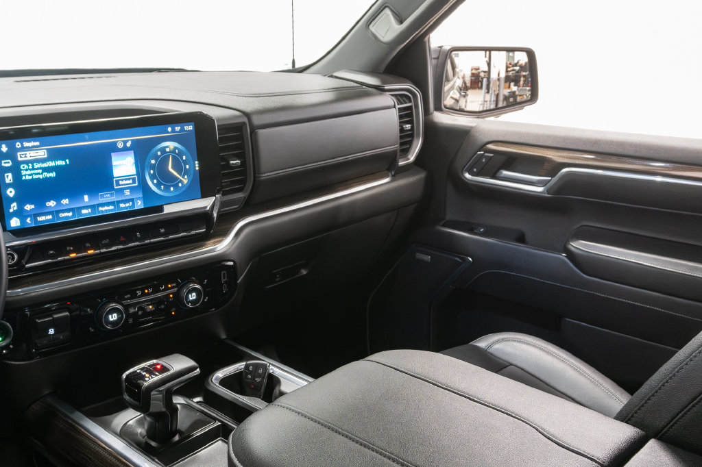 Used 2023 Chevrolet Silverado 1500 RST w/ RST All Star Premium Package AWD/4WD image 12