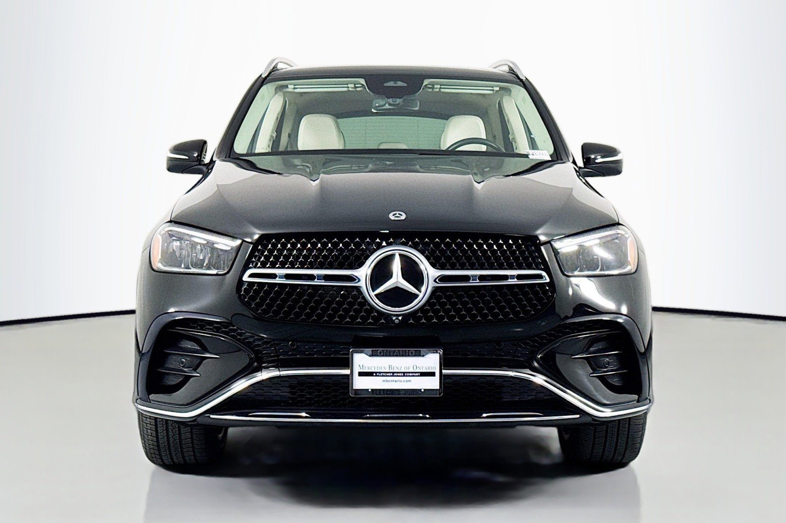 Used 2024 Mercedes-Benz GLE 350 4MATIC image 3