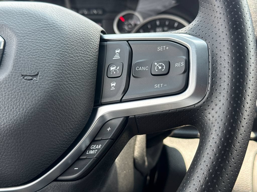 New 2026 RAM 3500 Tradesman AWD/4WD image 27