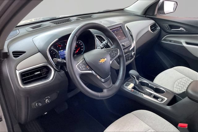 Used 2024 Chevrolet Equinox LT AWD/4WD image 12