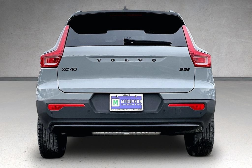 New 2026 Volvo XC40 B5 Ultra w/ Protection Package Premier AWD/4WD image 4