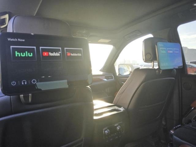 Used 2024 GMC Yukon XL Denali Ultimate image 7