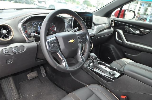 Used 2024 Chevrolet Blazer Premier AWD/4WD image 9