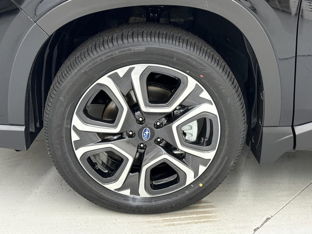 New 2026 Subaru Ascent Limited image 10