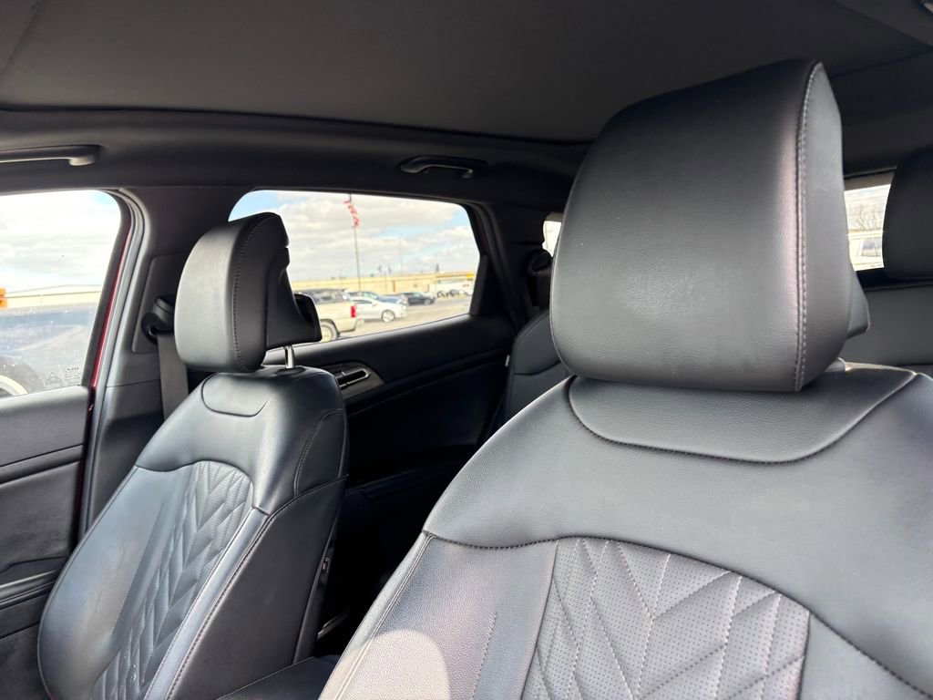 Used 2024 Kia Sportage X-Line w/ X-Line Premium Package image 12