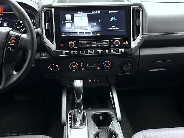 Certified 2025 Nissan Frontier SV AWD/4WD image 13