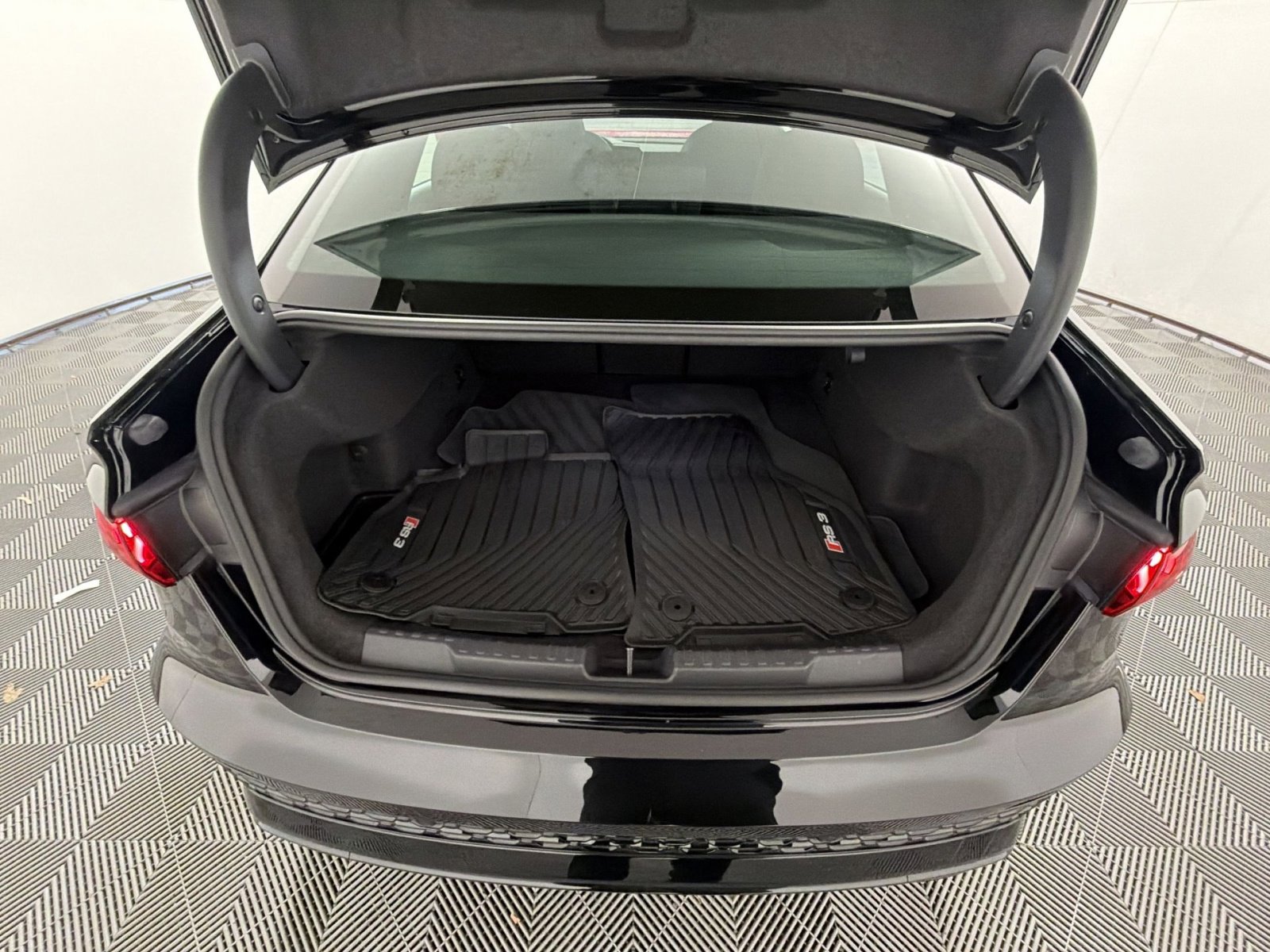 Used 2023 Audi RS 3 2.5T image 25