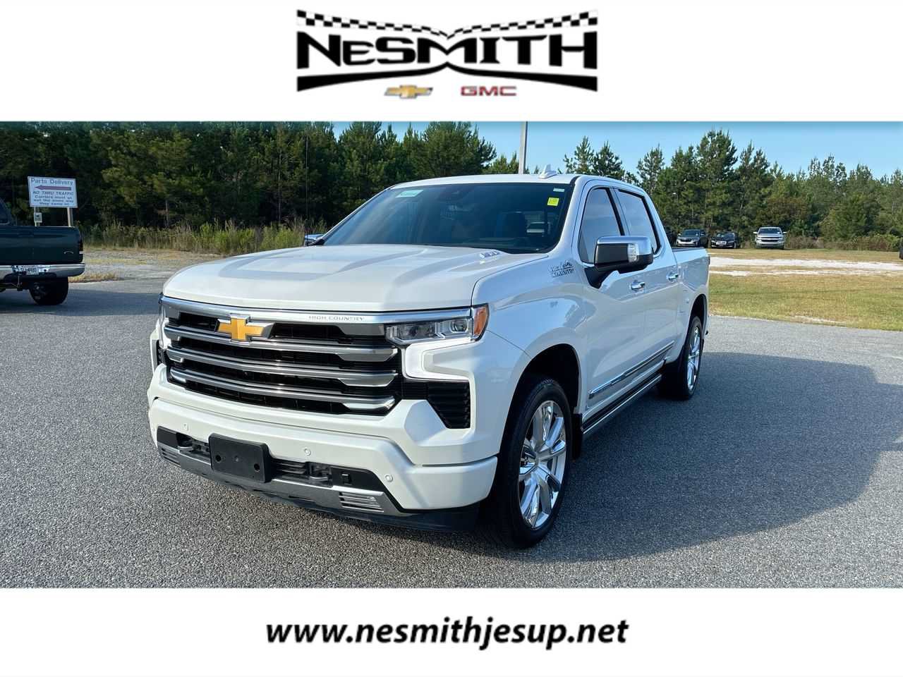 Used 2025 Chevrolet Silverado 1500 High Country AWD/4WD image 1