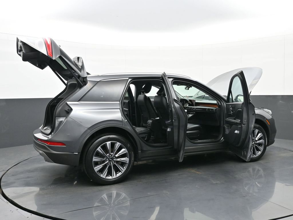 Used 2022 Lincoln Corsair Reserve w/ Elements Package image 47