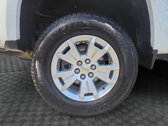 Used 2022 Chevrolet Colorado LT w/ Fleet Safety Package RWD image 35