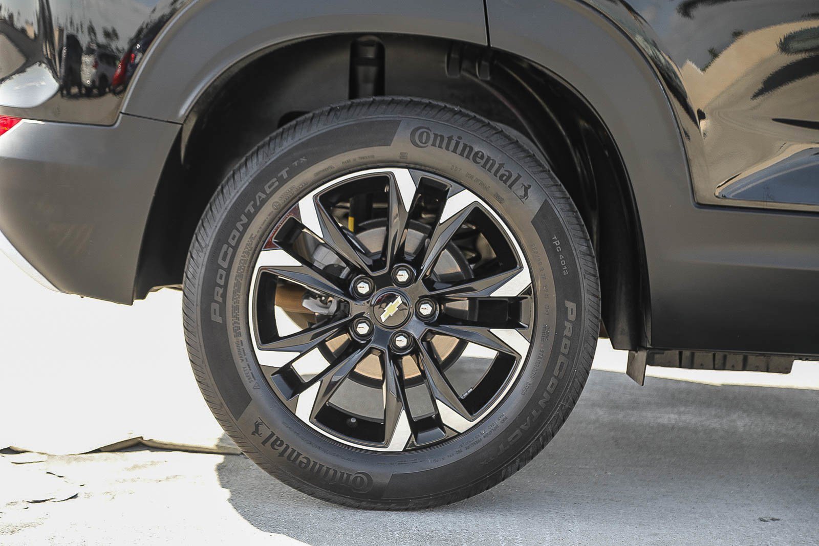 Used 2023 Chevrolet TrailBlazer LT FWD image 11