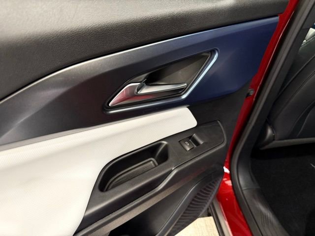 New 2026 Chevrolet Equinox EV LT FWD image 19