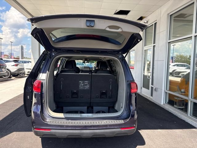 Used 2021 Kia Sedona EX FWD image 35
