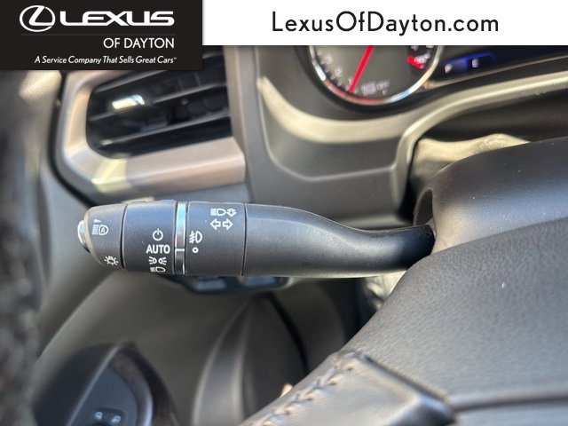 Used 2020 GMC Acadia Denali w/ Trailering Package image 23