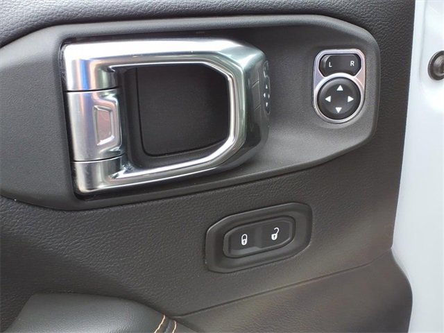 New 2025 Jeep Wrangler Unlimited Rubicon 392 image 15