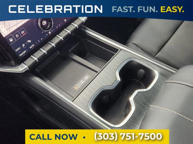 Used 2025 GMC Acadia Elevation w/ Elevation Premium Package image 25