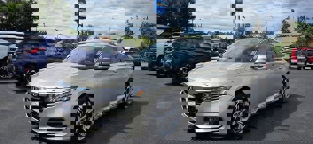 Used 2020 Honda Accord EX image 3