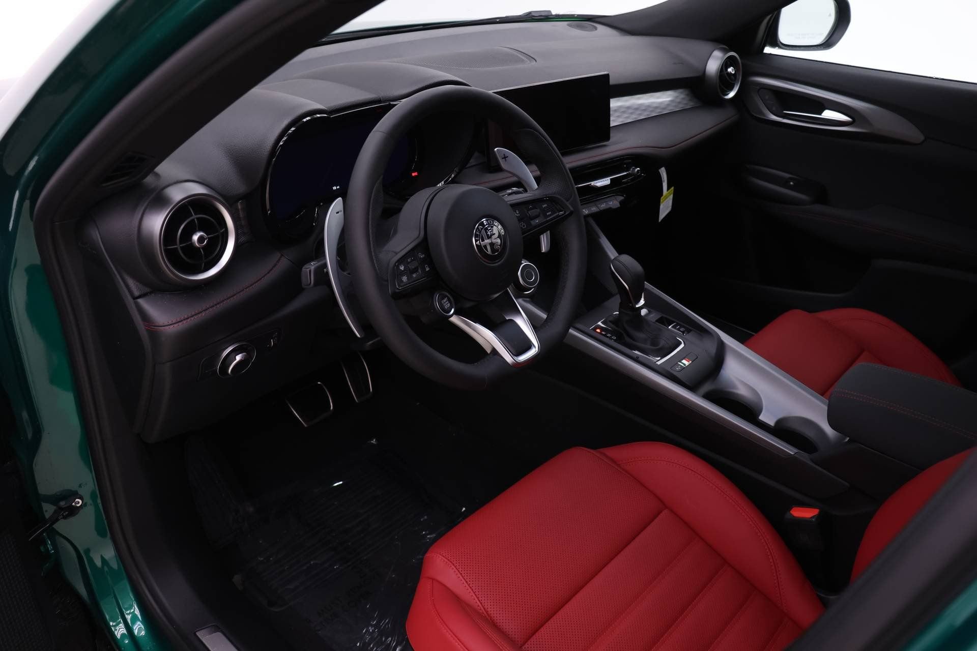 New 2026 Alfa Romeo Tonale w/ Quick Order Package 23H Volce image 6