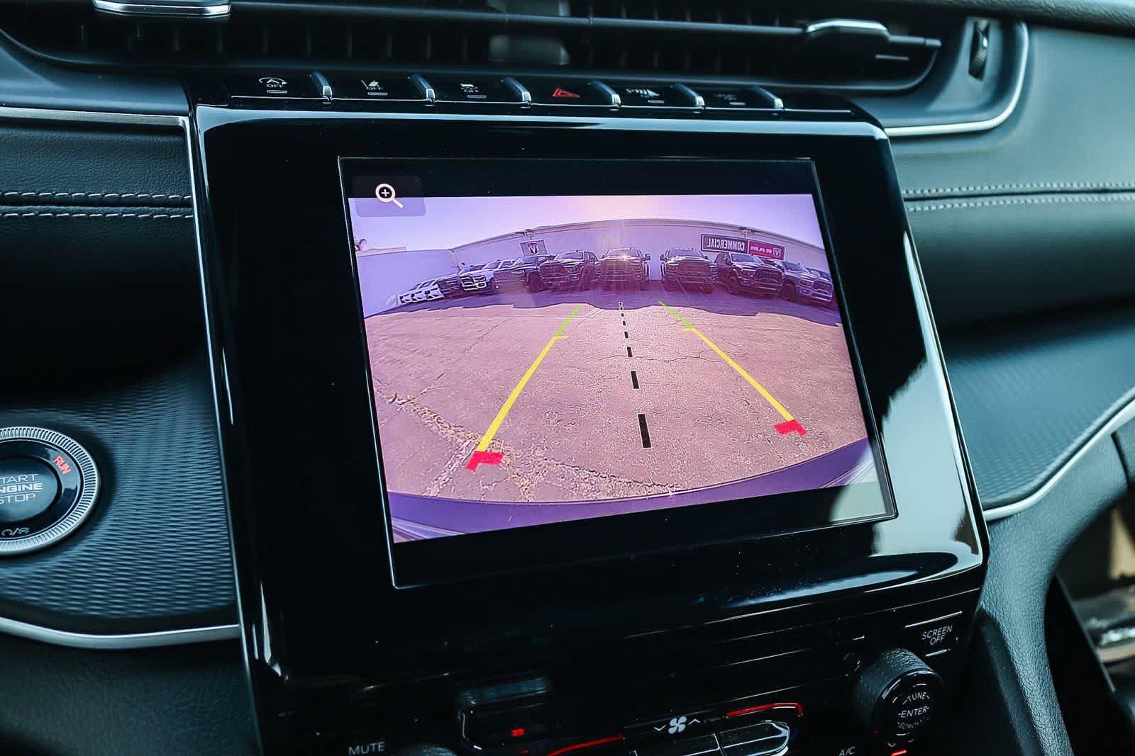 Used 2025 Jeep Grand Cherokee Laredo X RWD image 25