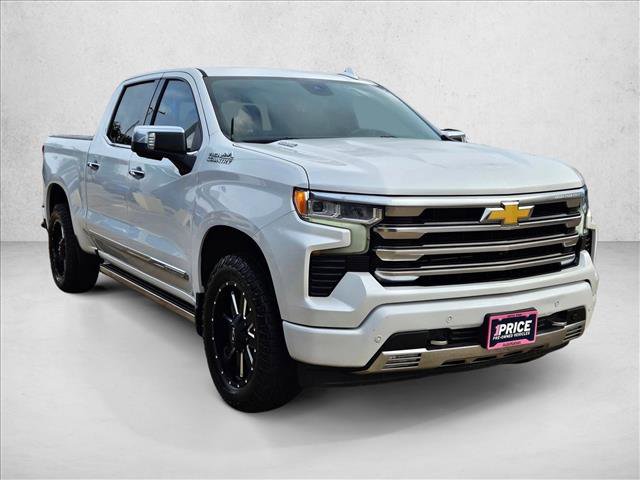 Used 2023 Chevrolet Silverado 1500 High Country w/ High Country Premium Package image 3