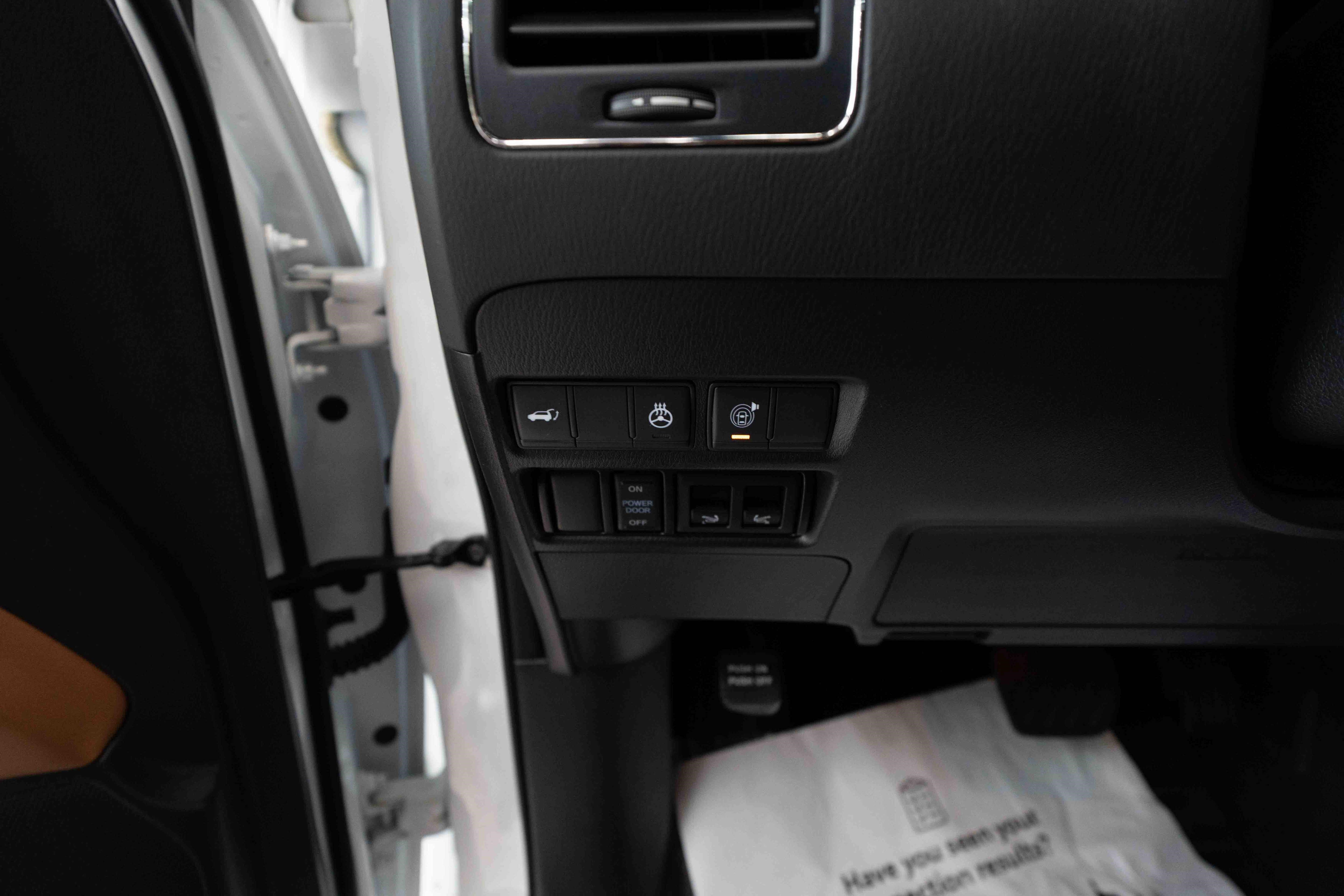 Used 2022 INFINITI QX80 Sensory w/ All-Season Package AWD/4WD image 11