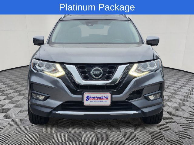 Used 2018 Nissan Rogue SL w/ Premium Package FWD image 2
