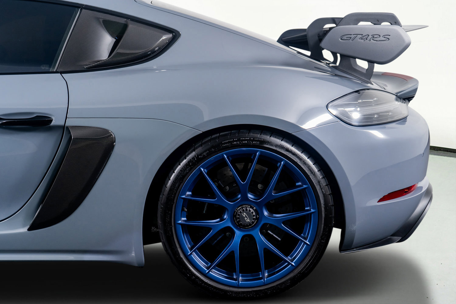 Used 2023 Porsche 718 Cayman GT4 RS w/ Weissach Package image 17