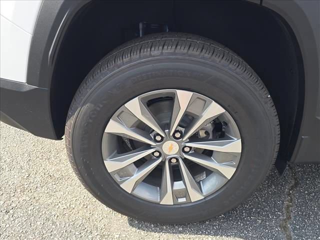 New 2027 Chevrolet Equinox LT FWD image 33