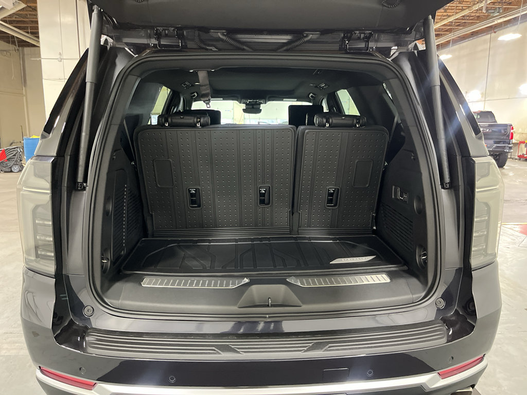 New 2026 Chevrolet Tahoe High Country AWD/4WD image 26