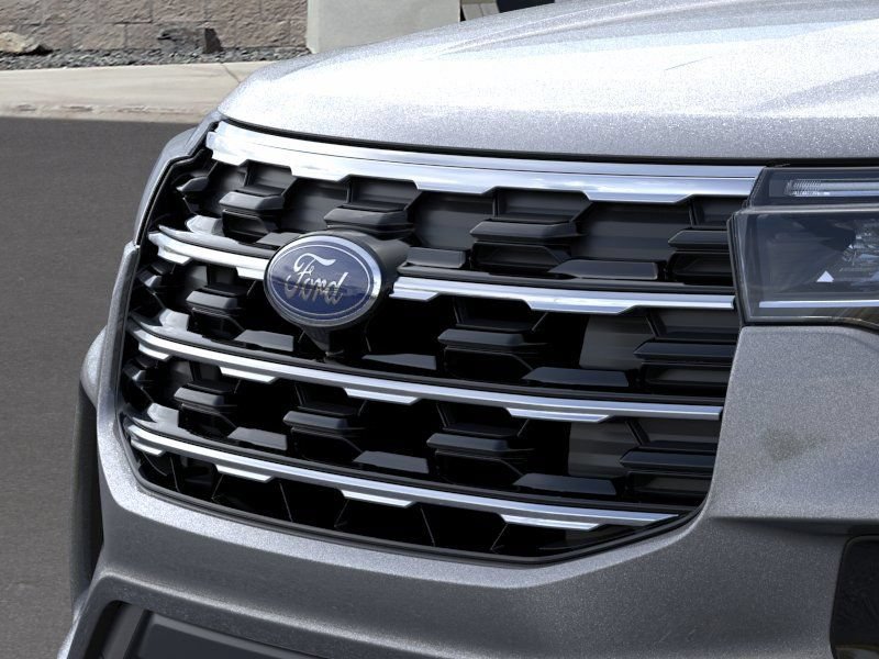 Used 2026 Ford Explorer Active w/ Active Comfort Package AWD/4WD image 17