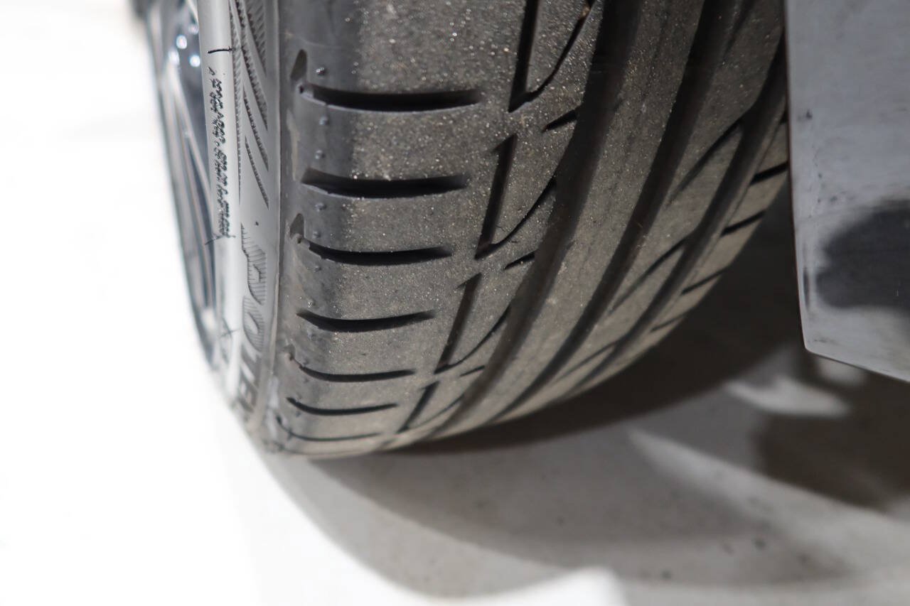 Used 2025 MAZDA MX-5 Miata RF Club RWD image 31
