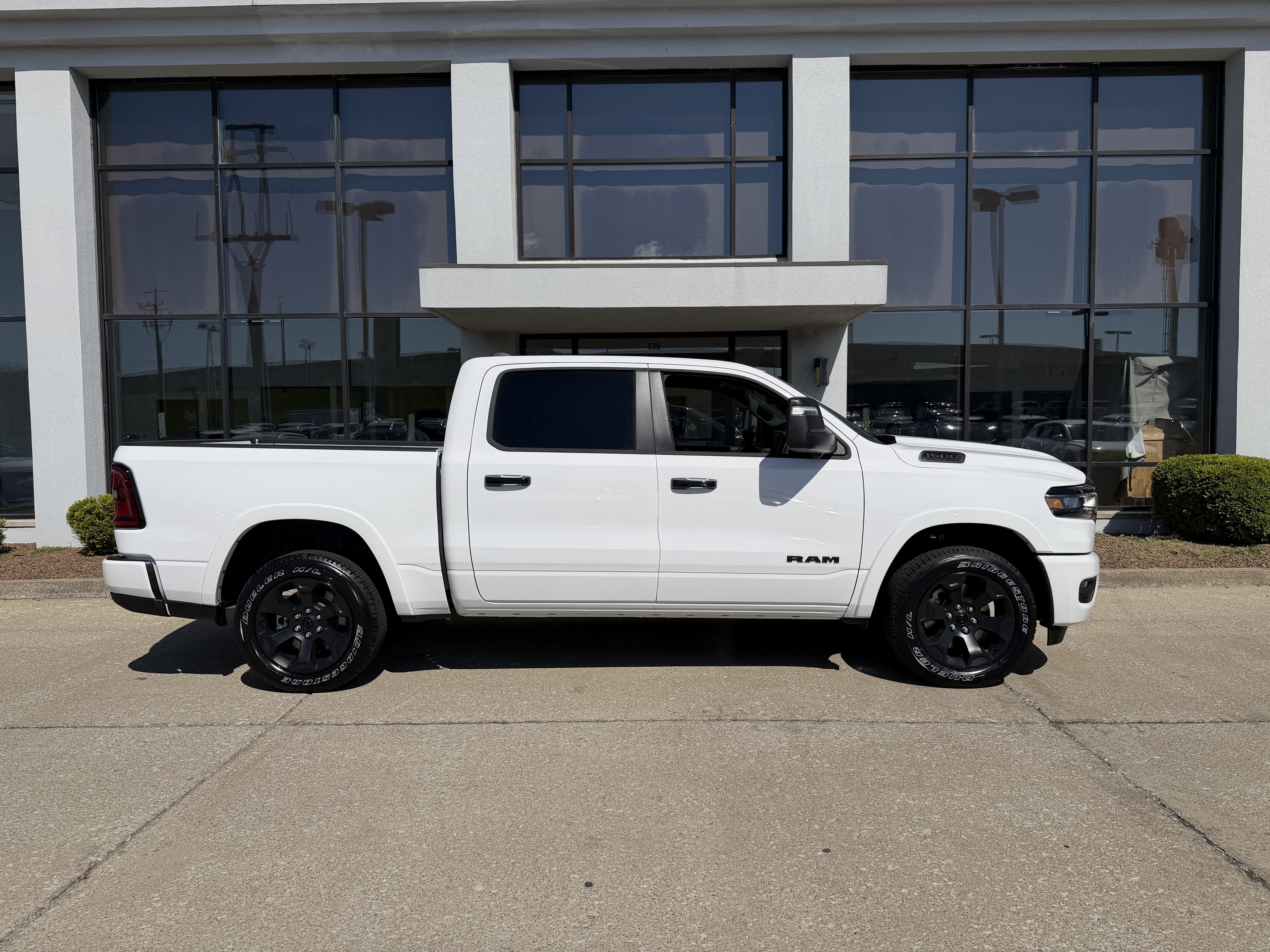 New 2026 RAM 1500 Big Horn AWD/4WD image 3