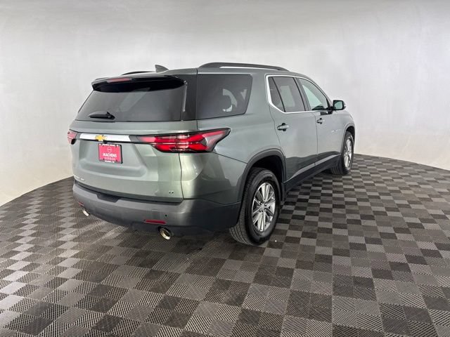 Used 2023 Chevrolet Traverse LT AWD/4WD image 5