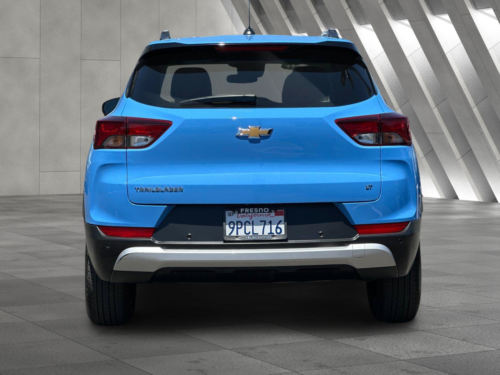 Used 2024 Chevrolet TrailBlazer LT w/ Driver Confidence Package FWD image 5
