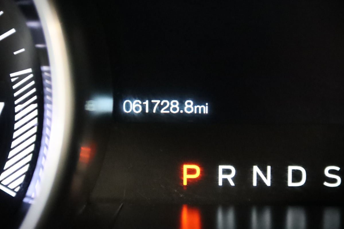 Used 2019 Ford Mustang Premium RWD image 19