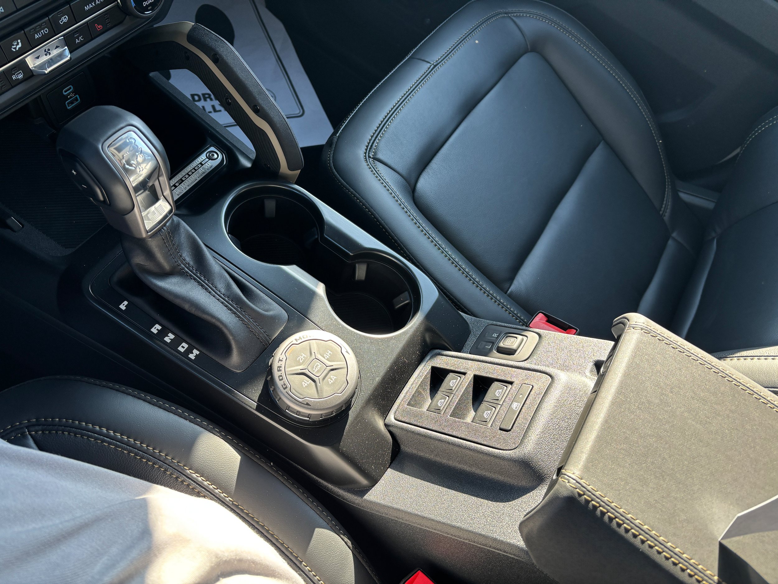 New 2025 Ford Bronco Badlands AWD/4WD image 10
