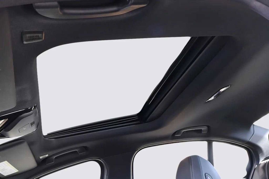 Used 2024 BMW M340i w/ Premium Package image 34