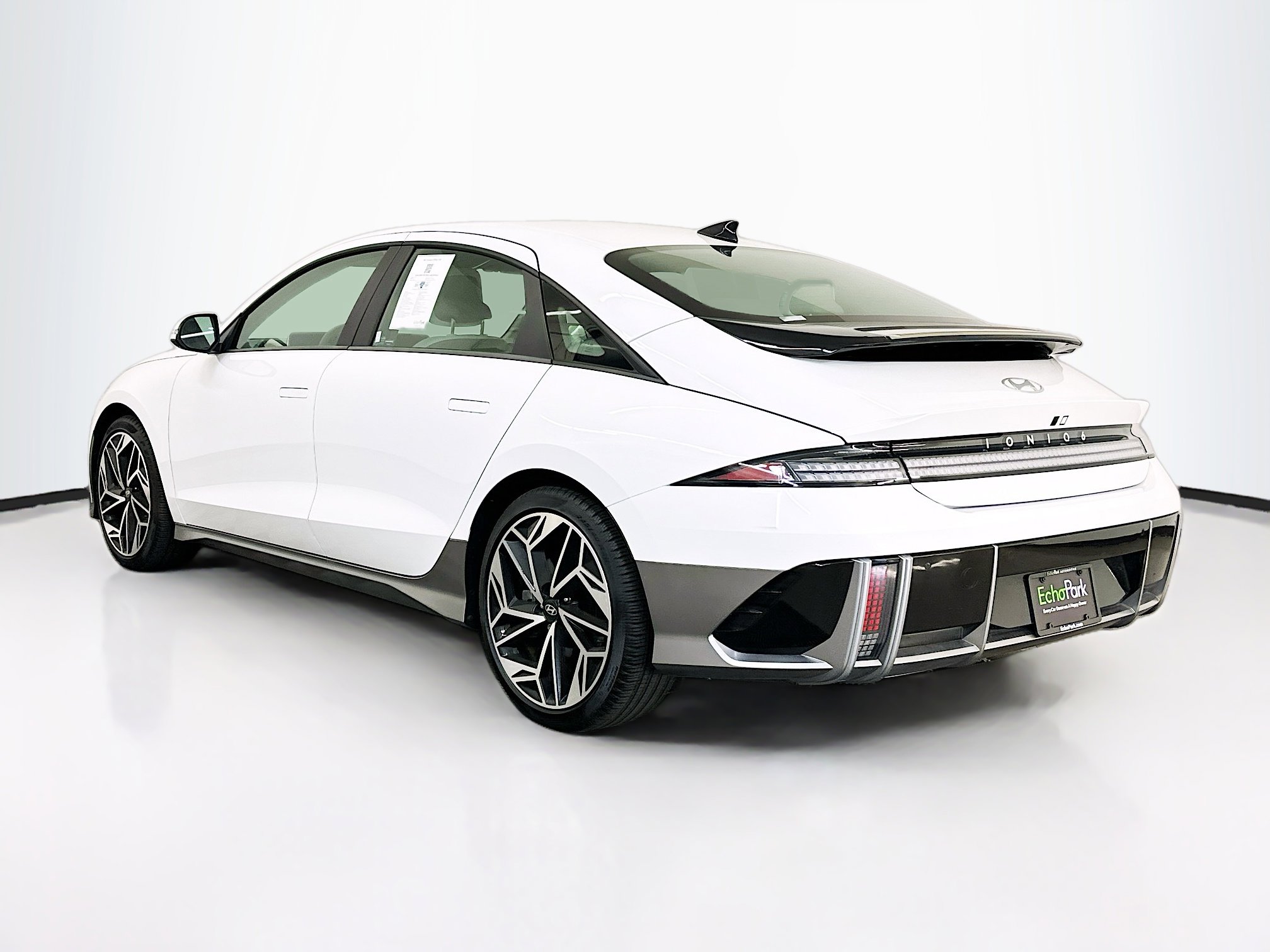 Used 2023 Hyundai Ioniq 6 SEL w/ Cargo Package image 5