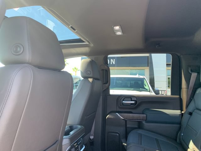 Used 2021 GMC Sierra 3500 Denali w/ Denali Ultimate Package AWD/4WD image 12