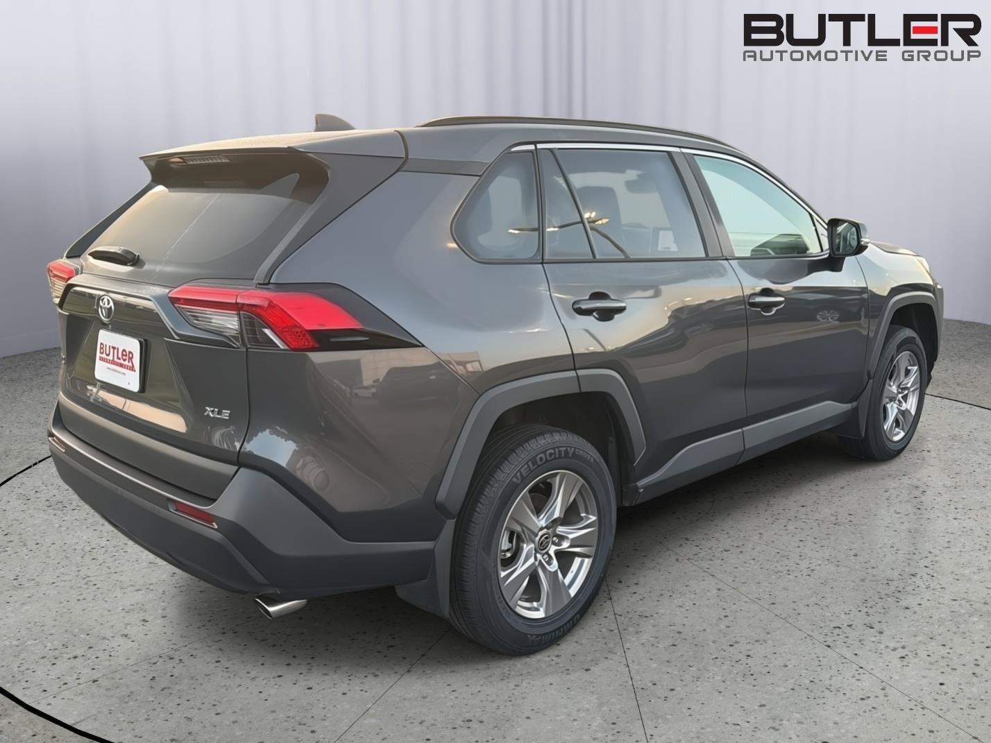 Certified 2024 Toyota RAV4 XLE w/ Convenience Package FWD image 6