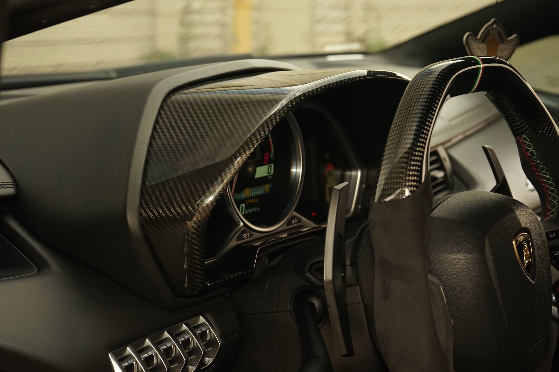 Used 2015 Lamborghini Aventador LP 700-4 image 34