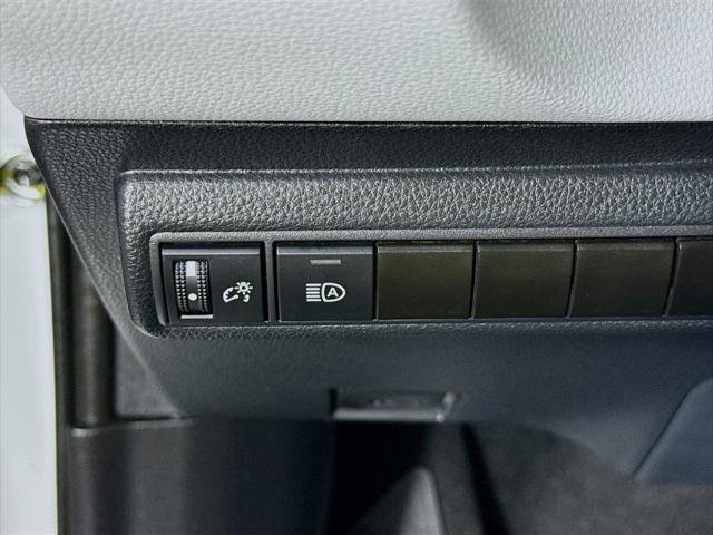 Certified 2023 Toyota Corolla SE w/ SE Premium Package FWD image 20