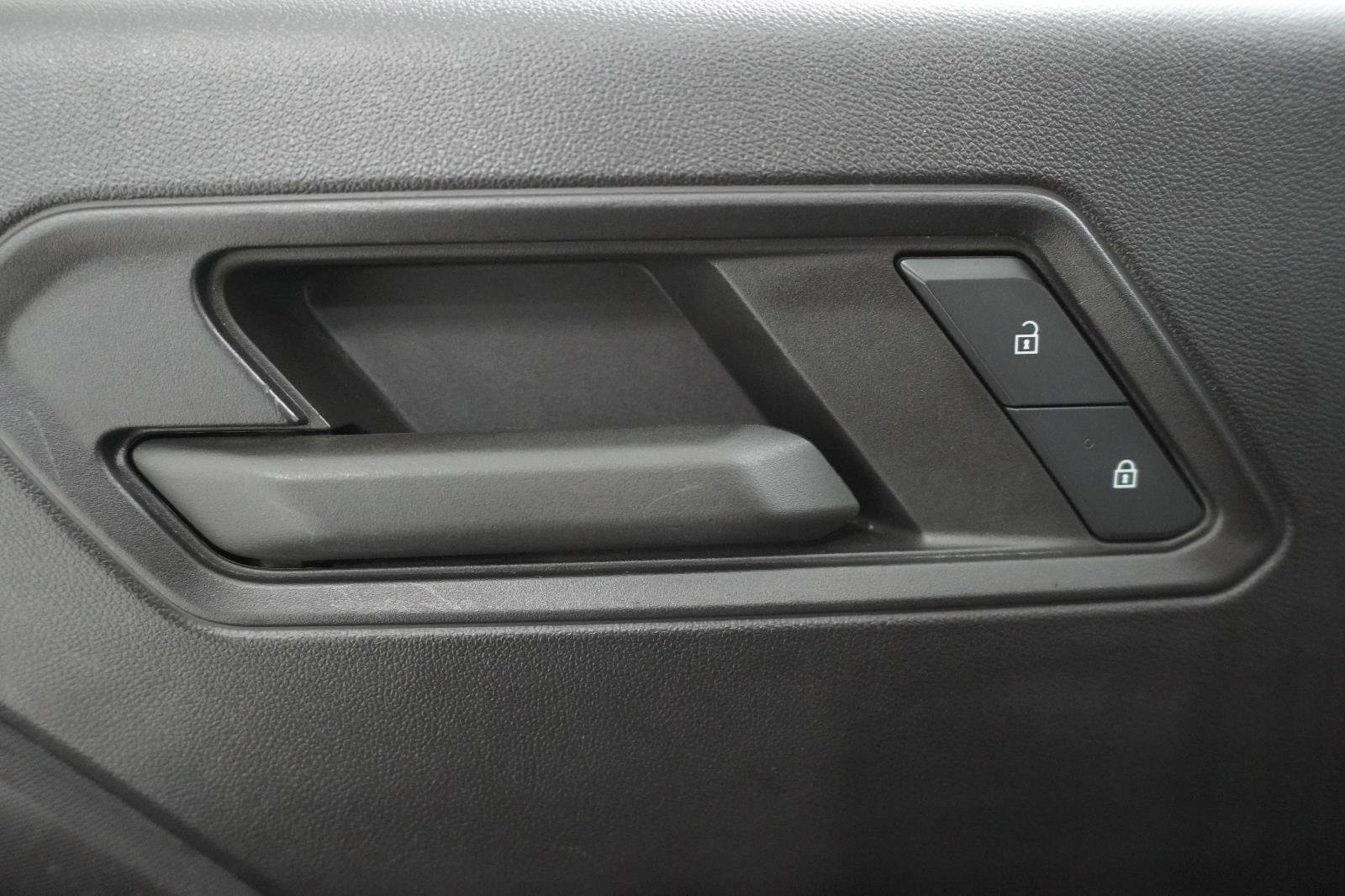 Used 2023 Chevrolet Colorado Trail Boss w/ LPO, Dark Essentials Package AWD/4WD image 12
