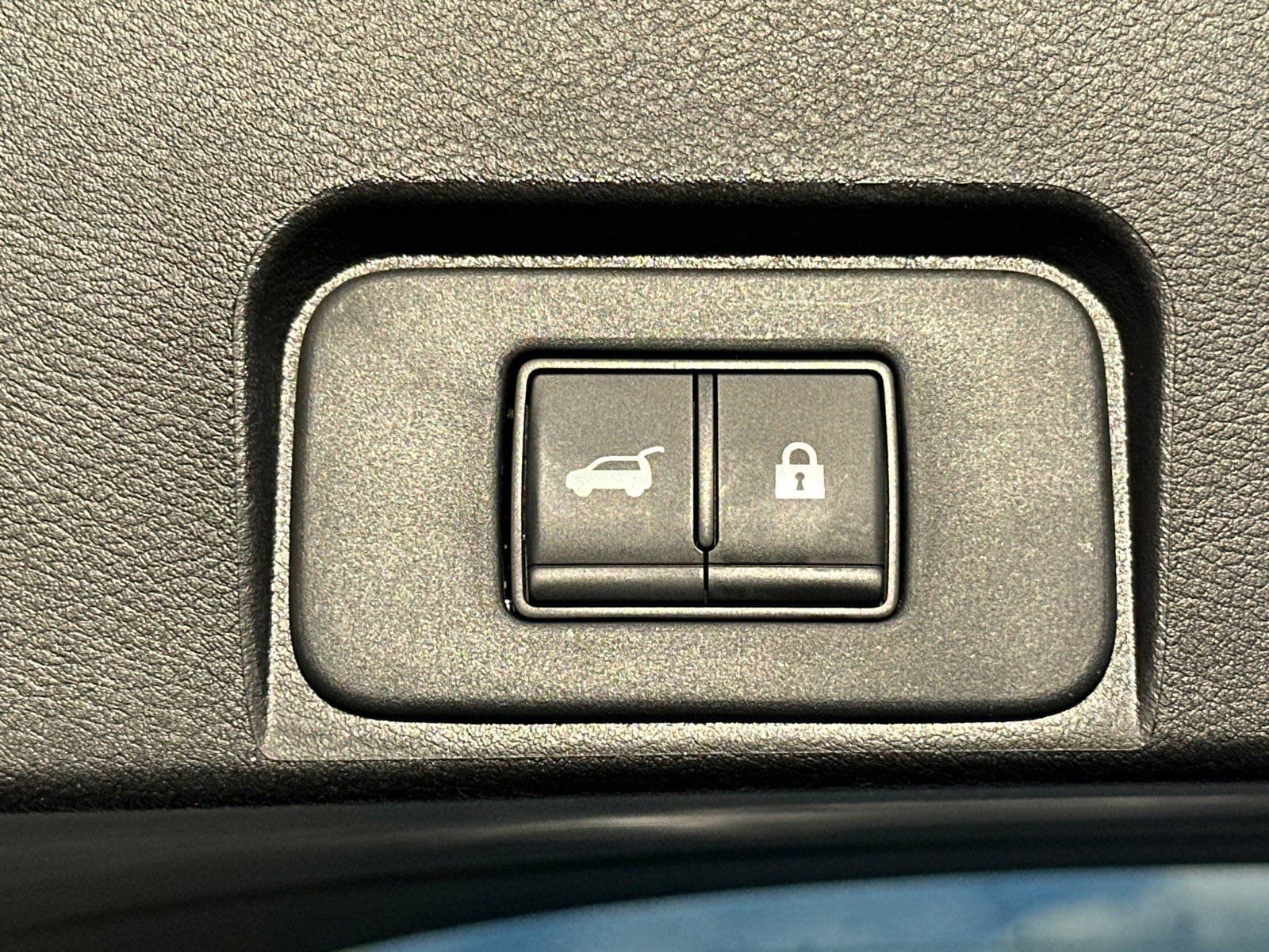 New 2026 Nissan Rogue SV image 19
